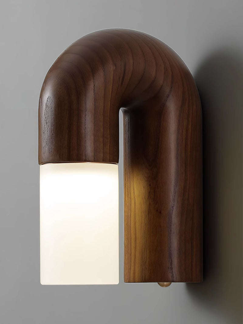 Arcus Wood Vegglampe i tre