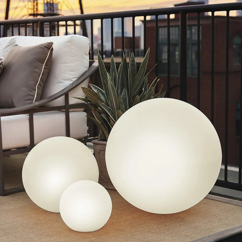 Spherical Garden Light